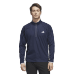 KC1122_3_APPAREL_On-Model_Standard-View_transparent.png