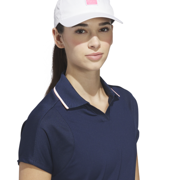 KG4376_6_APPAREL_On-Model_Detail-View-1_transparent.png KG4376_6_APPAREL_On-Model_Detail-View-1_transparent.png