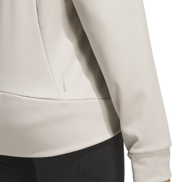 KV6574_8_APPAREL_On-Model_Detail-View-2_transparent.png KV6574_8_APPAREL_On-Model_Detail-View-2_transparent.png