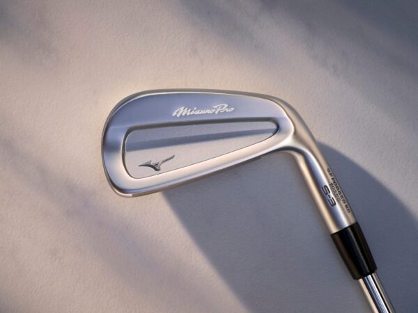 Mizuno Pro S-3