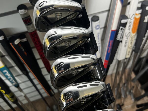 Wilson D7 Rautasetti 5-Pw Regular