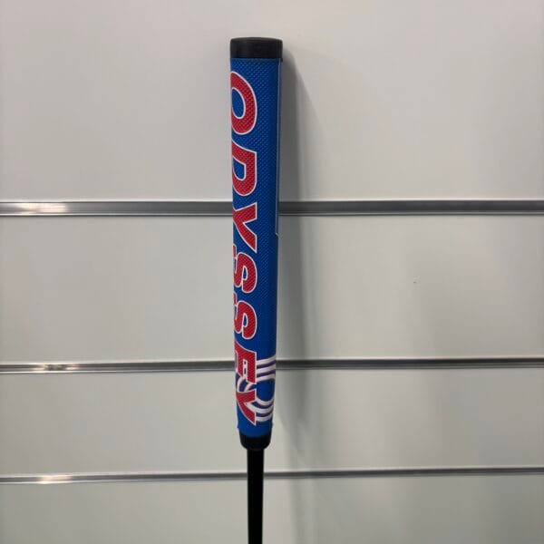 Odyssey 2-ball Blade Triple Track Putteri, Left - Image 4