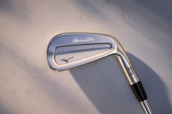 Mizuno Pro S-3