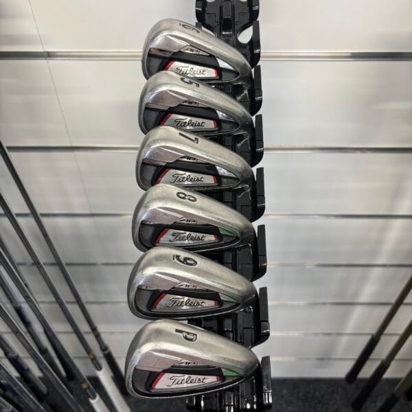 Titleist AP1, 5-P Rautasetti