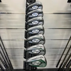 Titleist AP3, 4-P Rautasetti, Left