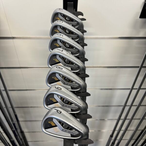 Wilson FG Tour F5, 4-P Rautasetti