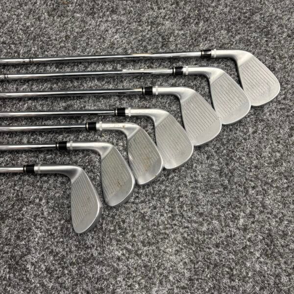 Wilson FG Tour F5, 4-P Rautasetti - Image 2