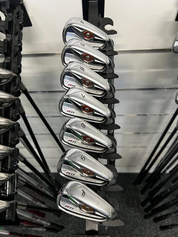 Taylormade R11 raudat Pw-4