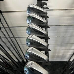 Taylormade P770 raudat Pw-4