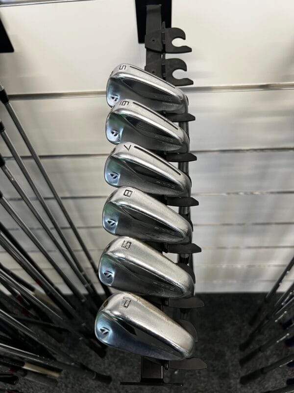 Taylormade P770 raudat Pw-4