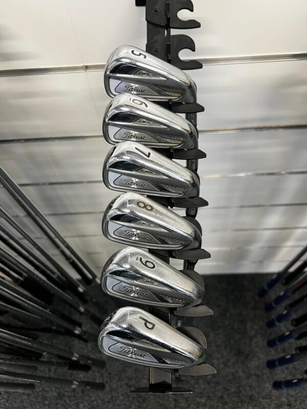 Titleist Ap2 raudat Pw-5