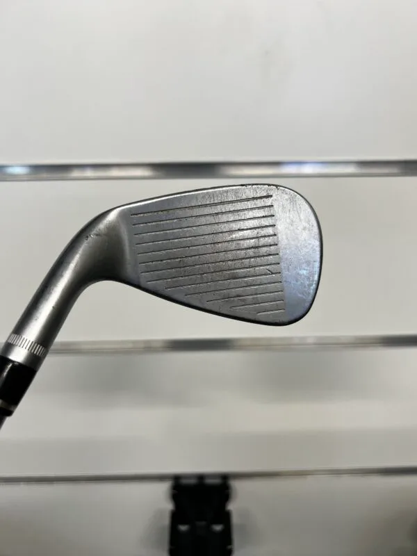 Wilson F5 FG Tour raudat Pw-4 - Image 2