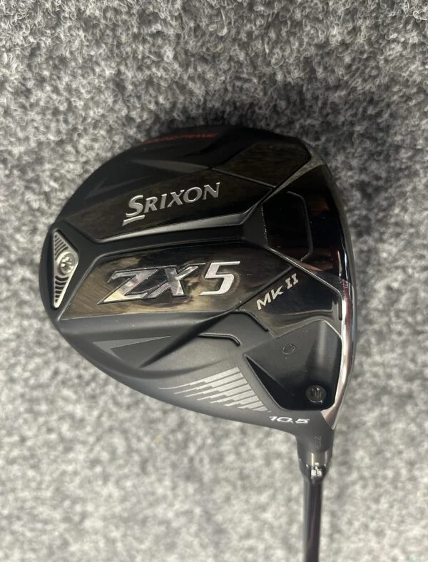 DEMO Srixon ZX5 Draiveri 10.5 RH Stiff